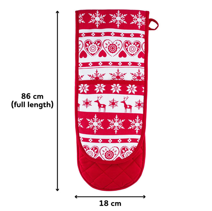 Festive oven gloves, essential for holiday cooking, from Celebright.