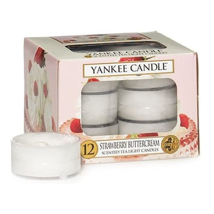 Delight your senses with the sweet aroma of Strawberry Buttercream in Yankee Candle Tea Lights.